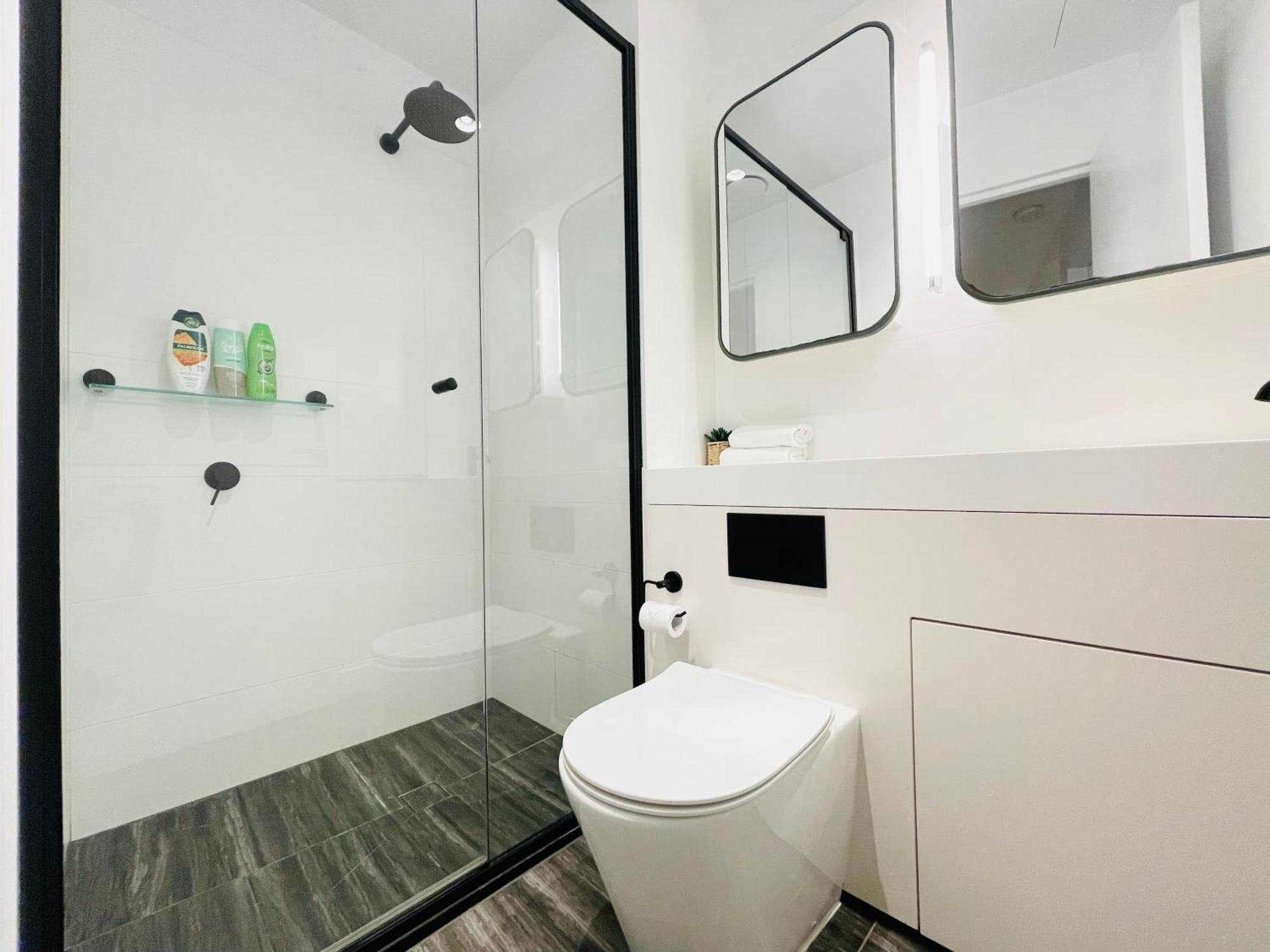 Mega Style Apartments Victoria One Melburne Exterior foto